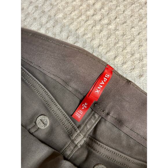 SPANX Brown Shorts 5" inseam, Size Small - Picture 5 of 9